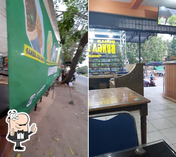 Rumah Makan Bunga Raya