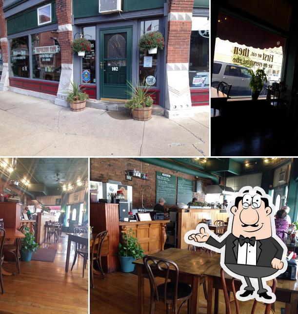 Napoleon Cafe