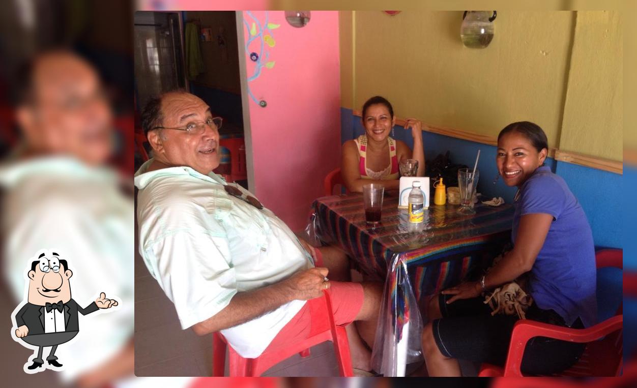 El Limoncito Breakfast