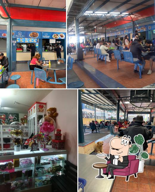 Patio De Comidas Mercado Jatuk Cem Cotacachi