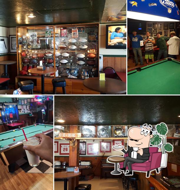 TeeGee's Saloon