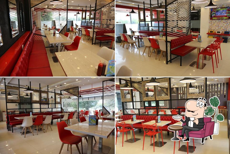 Salt'n Pepper Express Bahria Town