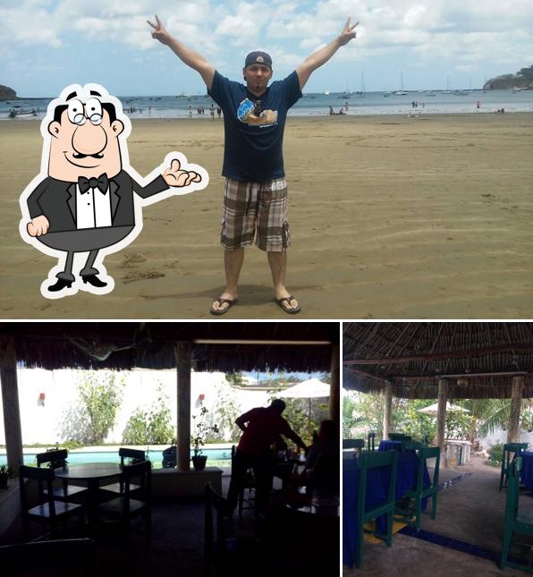 Bamboo Beach Bar
