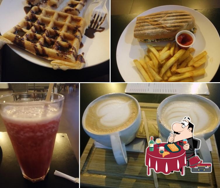 Monkeys Coffee Shop
