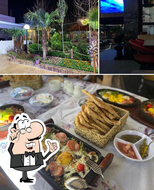 Mahestan Restaurant رستوران مهستان