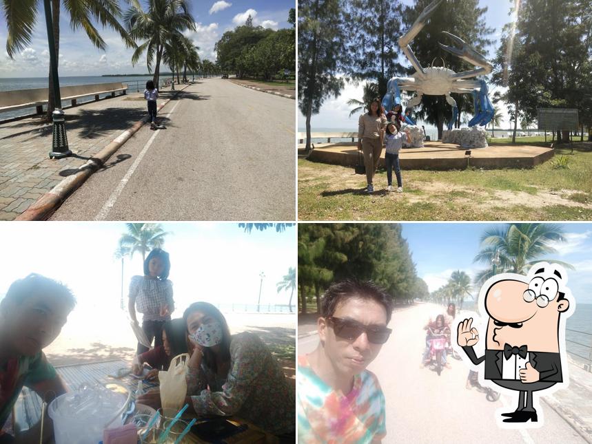 ร้านปิ่นแก้วซีฟูด แหลมโพธิ์ อำเภอไชยา