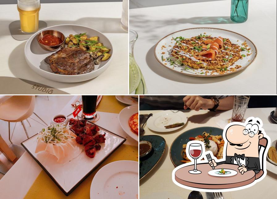 Еда в "Ресто-бар Studio"