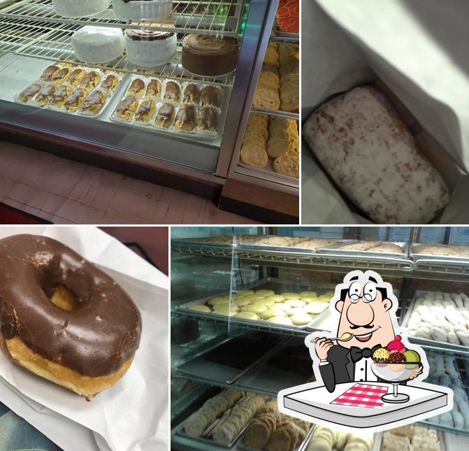 Knakal's Bakery