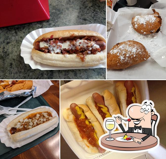 Paulie's Hot Dogs