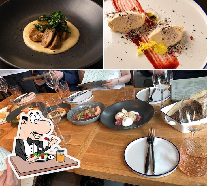 Еда в "Тот Ещё Гусь"