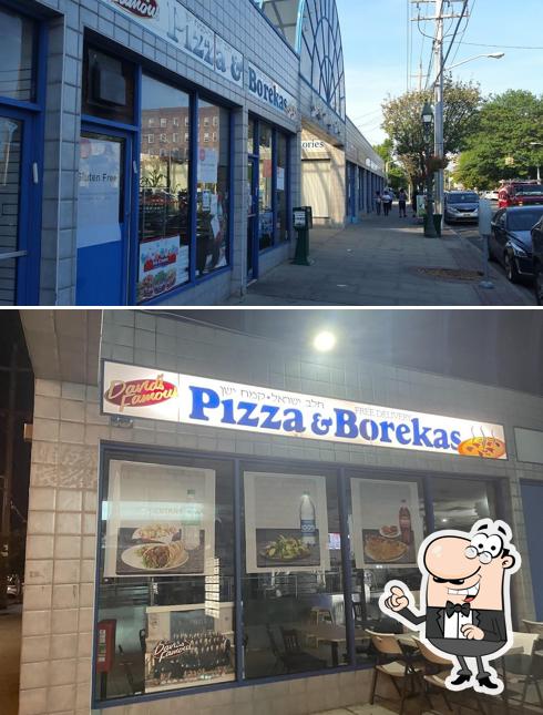 Pizza & Borekas
