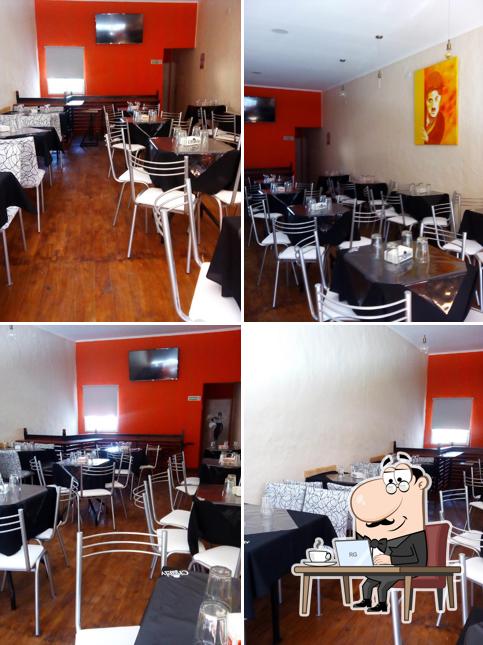 Charly Snack Bar