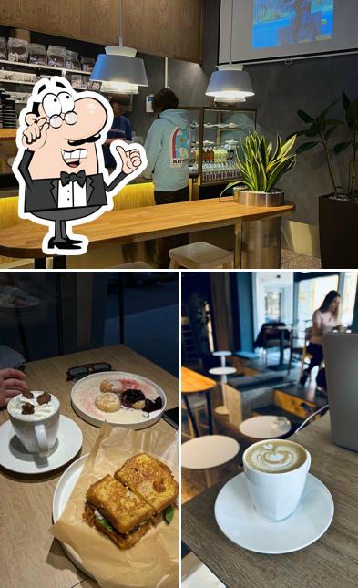 Забронируйте столик в "Маршрут"