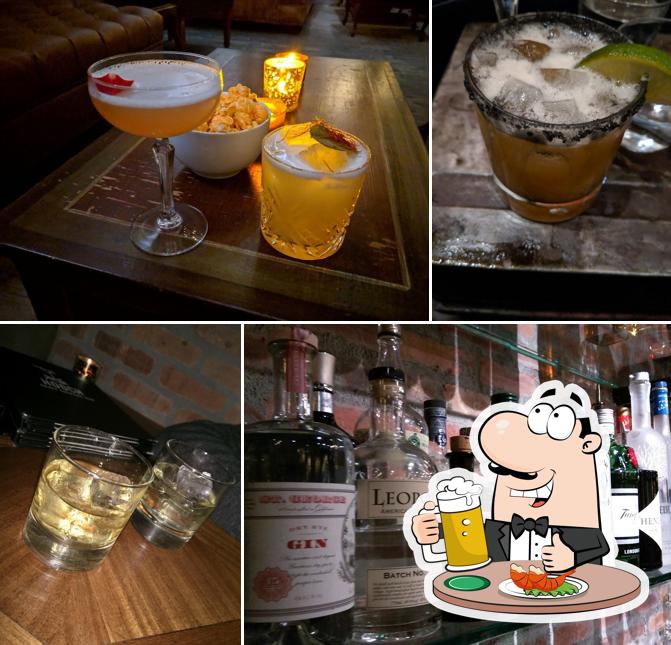 Hooch Craft Cocktail Bar