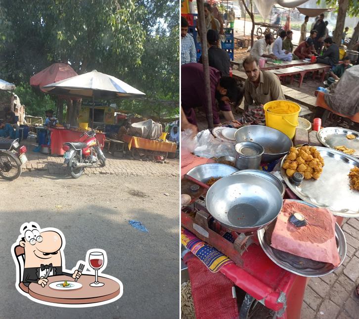 Sahil pakora shop jallo park lahore