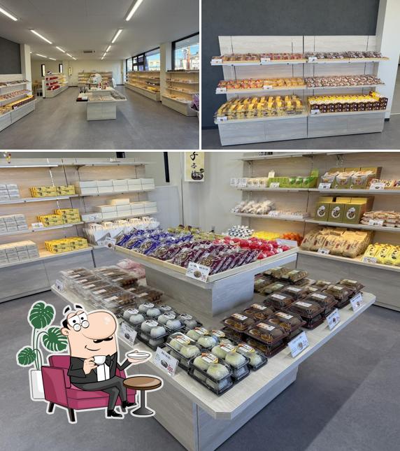 あわしま堂佐野茂呂山店