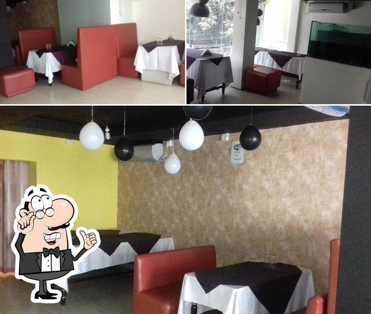 Shaad Cafe & Restaurant