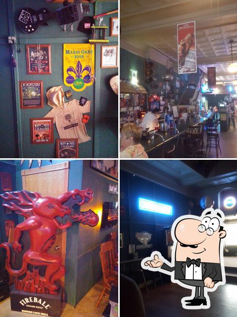 Main Street Pub