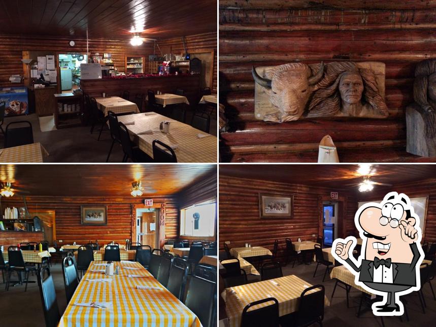 Y-Inn Lounge