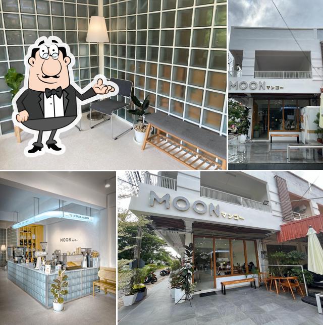 Moon Cafe