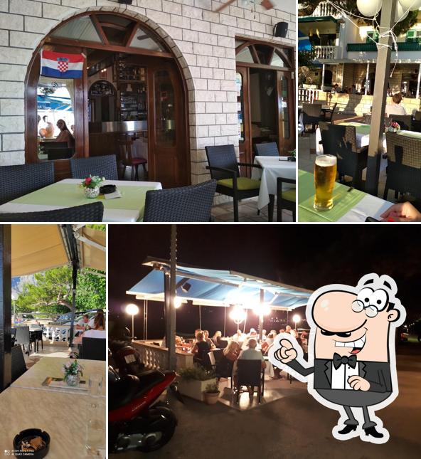 Restoran "ASTORIA"