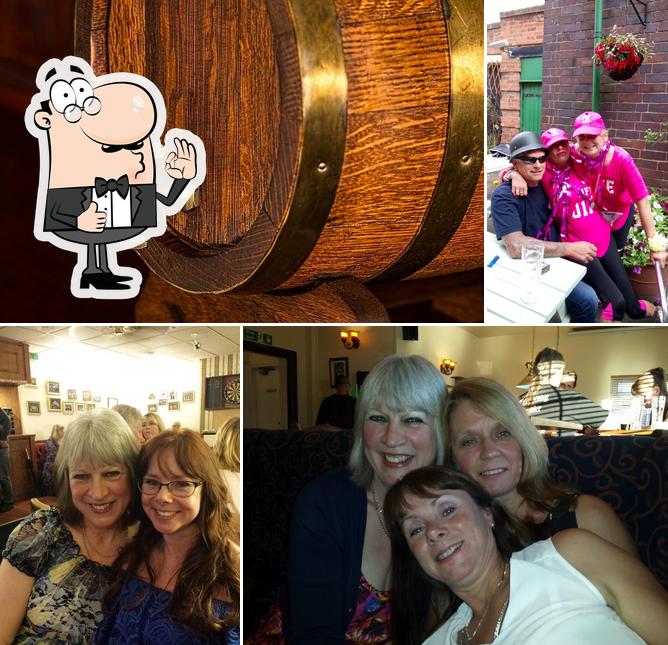 Hat & Beaver Inn