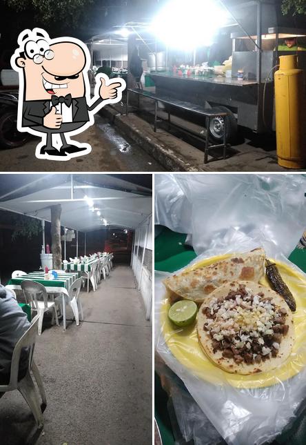 Tacos chepe Esc. de los mangos
