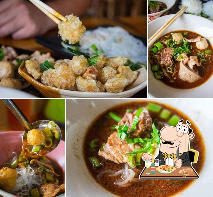 ก๋วยเตี๋ยวเรือถูกปาก สาขาอินทร์บุรี