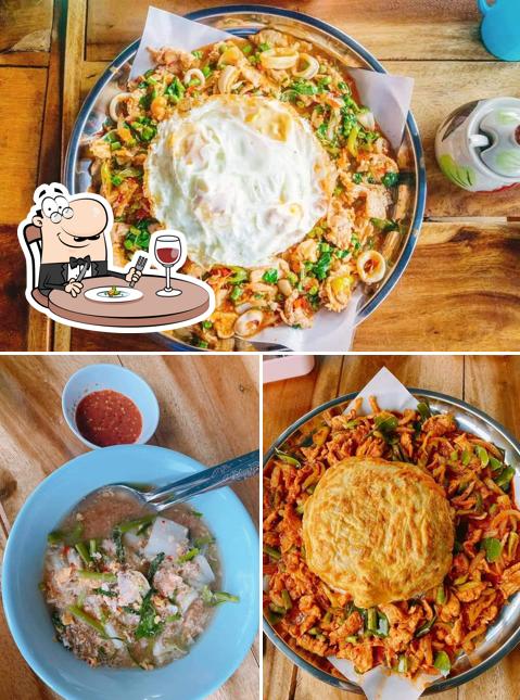 ซุปเปอร์​ราชาสุกี้​ สี่แยกโคกสูง
