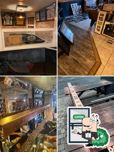 Mulligans Bar