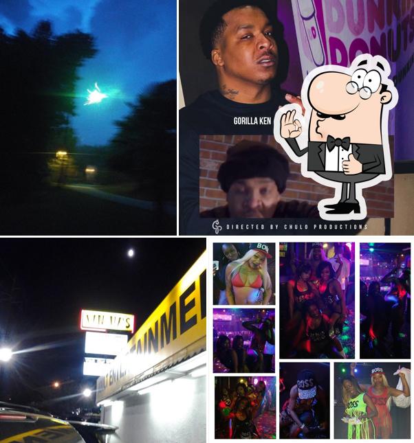 Pin Ups Strip Club