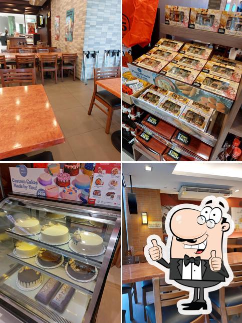 Max’s Restaurant - SM Angono
