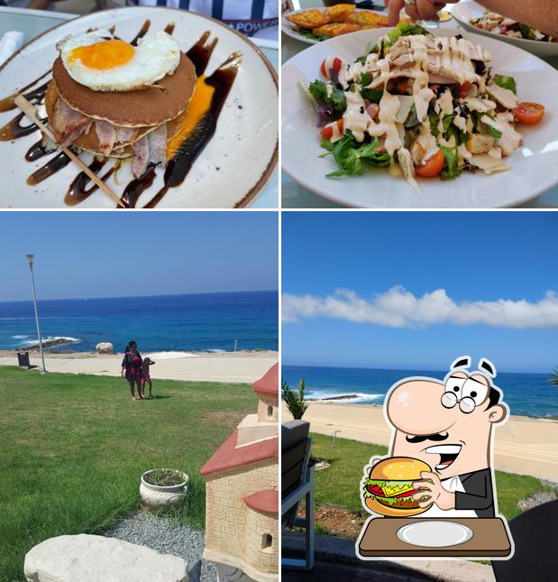 Baracas Lounge