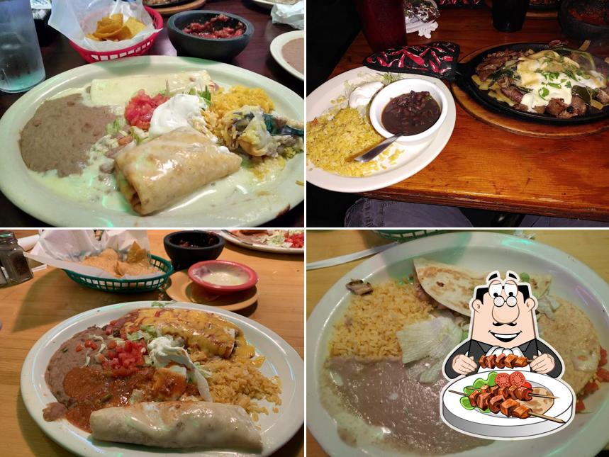 Los Bravos Mexican Grill and Cantina