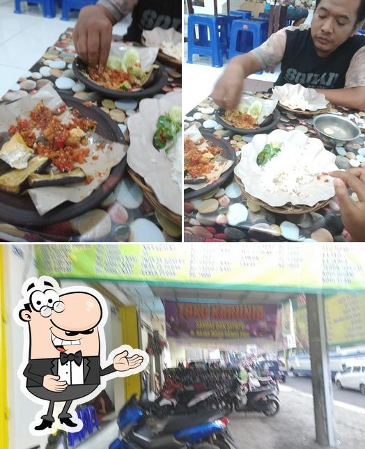 Warung kharisma