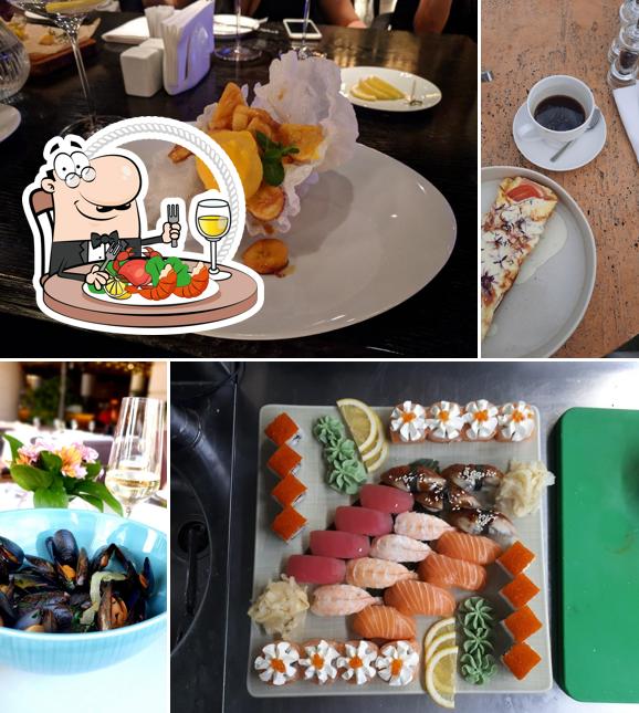 В "Ресторане DOM" вы можете заказать различные блюда с морепродуктами