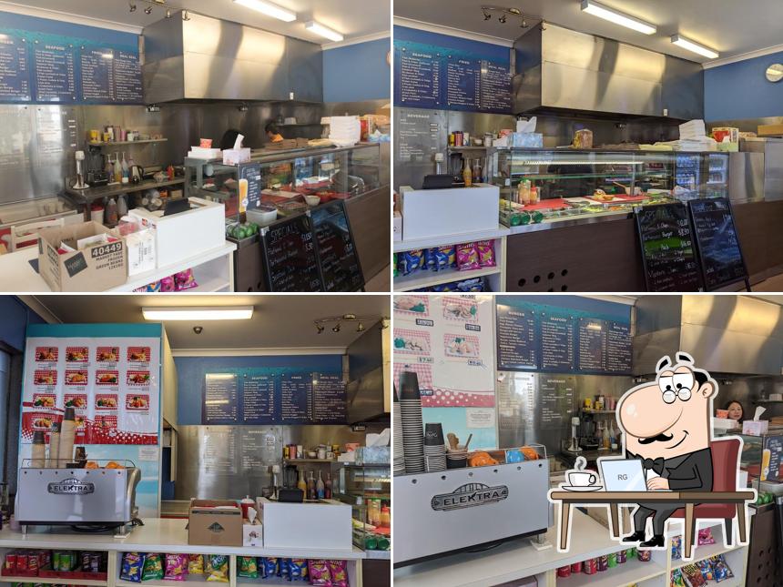 The Reef Food Bar