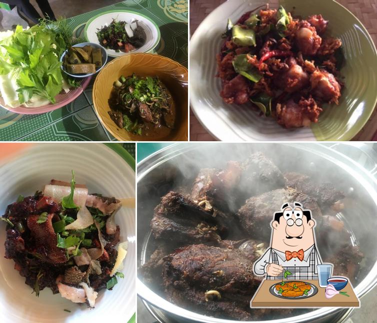 ร้านลาบป่าแดง(ป้าหน้อย)