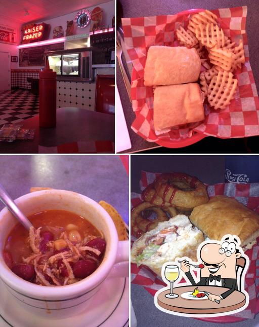 Mom's Diner & Pizzeria