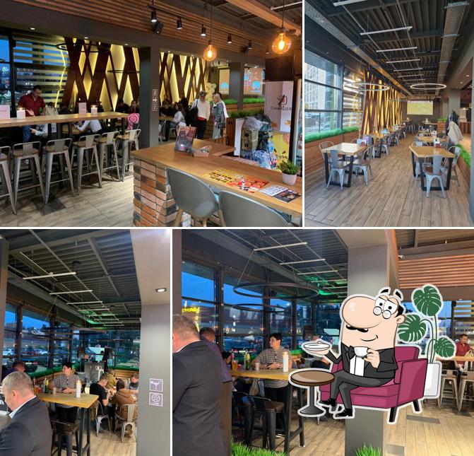 Амано Цвени