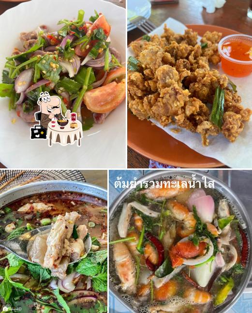 ร้านอาหารริมน้ำม๋วนใจ๋