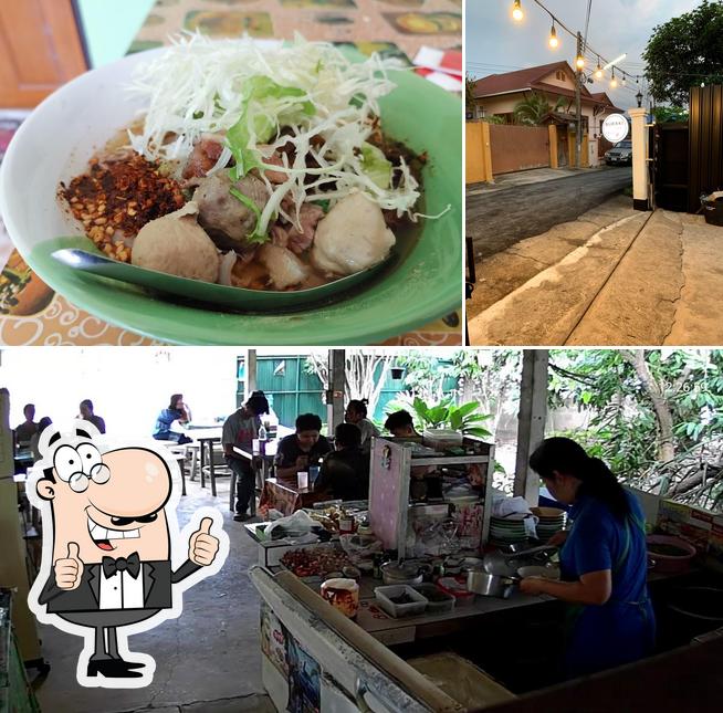 ร้าน​ก๋วยเตี๋ยว​ป้าแมว(อาหาร​ตาม​สั่ง)​