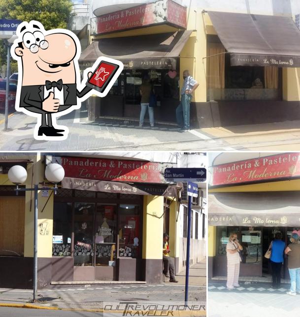 La Moderna Bakery & Pastry