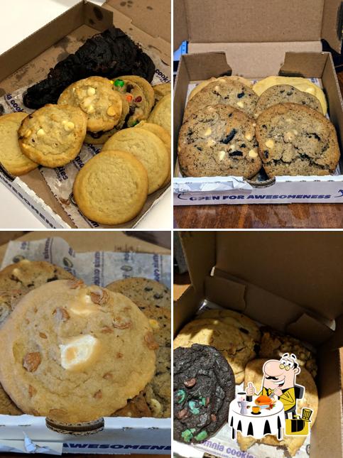 Insomnia Cookies
