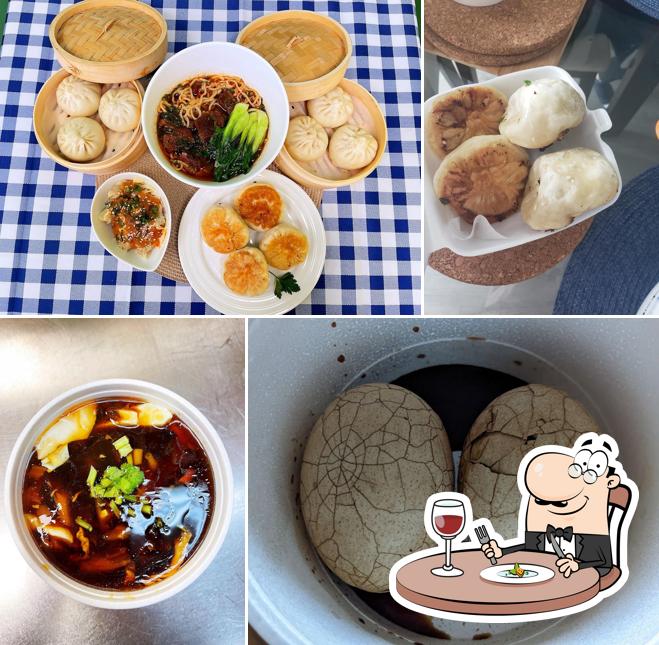 手工包子铺 Authentic Chinese Dumplings