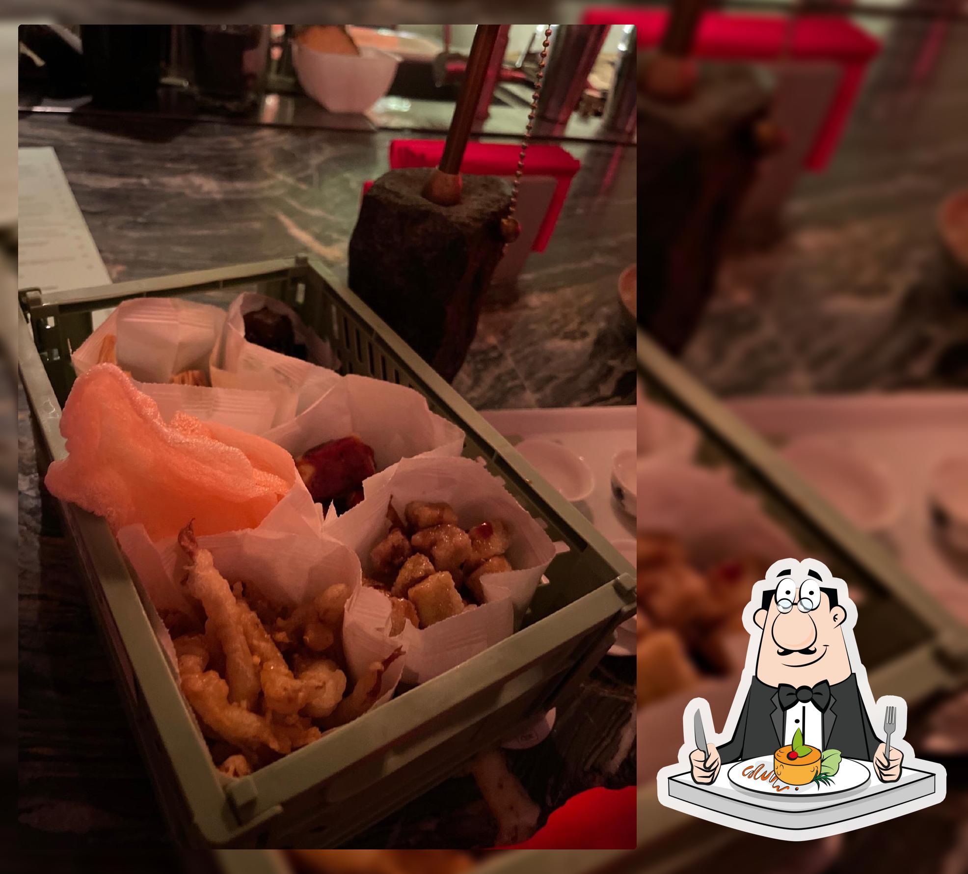 Моя рьяnaya babyшка летит V cingaпур