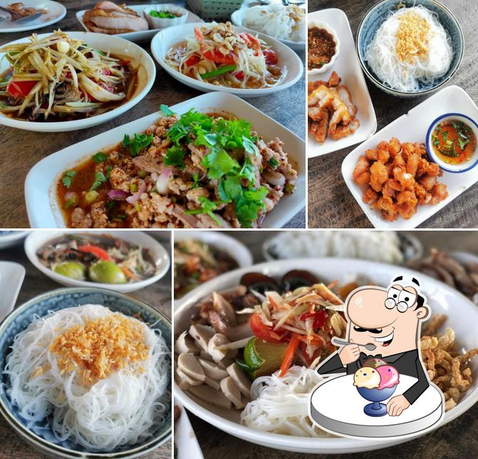 ส้มตำริมนาบางปูน