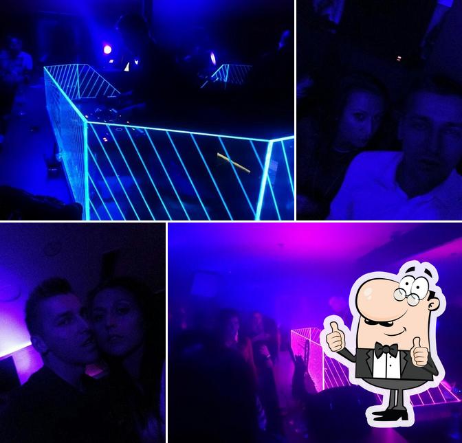 Polirol After party bar