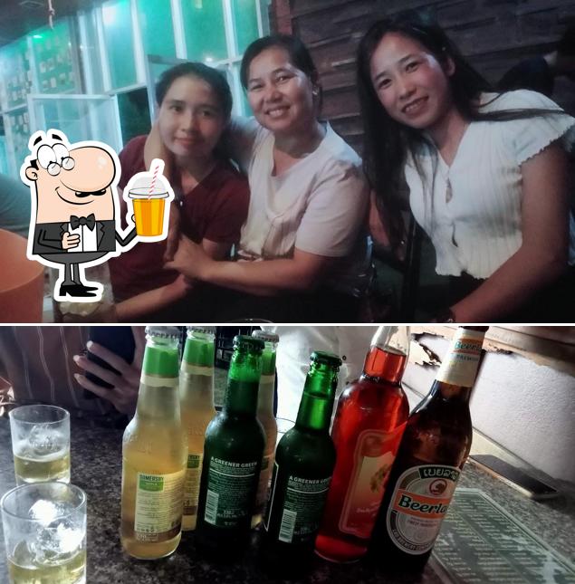 ຮ້ານອາຫານແອນຟິວ