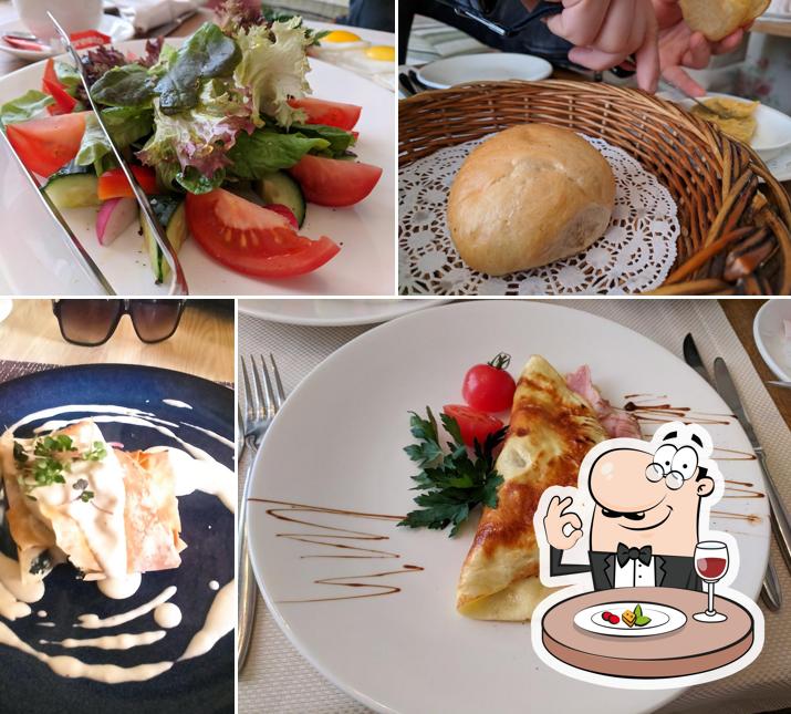 Еда в "Сан-Жаке"